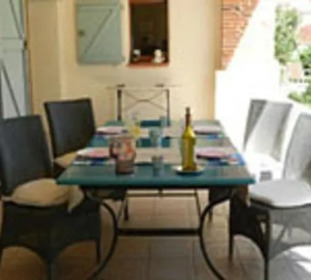 Bed & Breakfast A La Reine